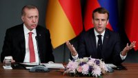 Ərdoğan Makronla sülh danışıqlarını müzakirə etdi