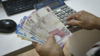 Bu şəxslərə işə gəlməsələr də 6 ay maaş veriləcək - YENİLİK