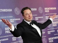 İlon Mask dövrü sona çatır? - "Tesla"da ALƏM QARIŞDI